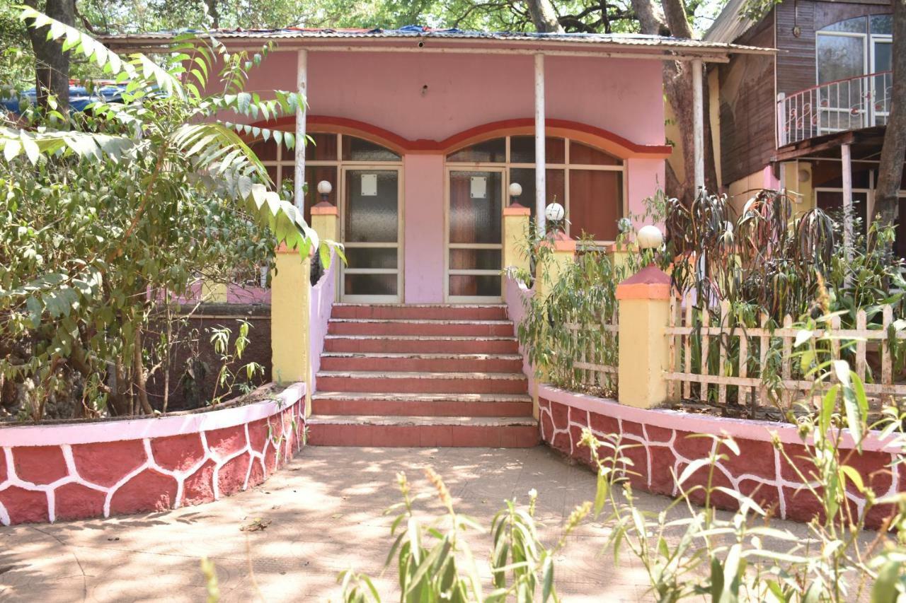 Green Hill Resort Matheran Exterior photo